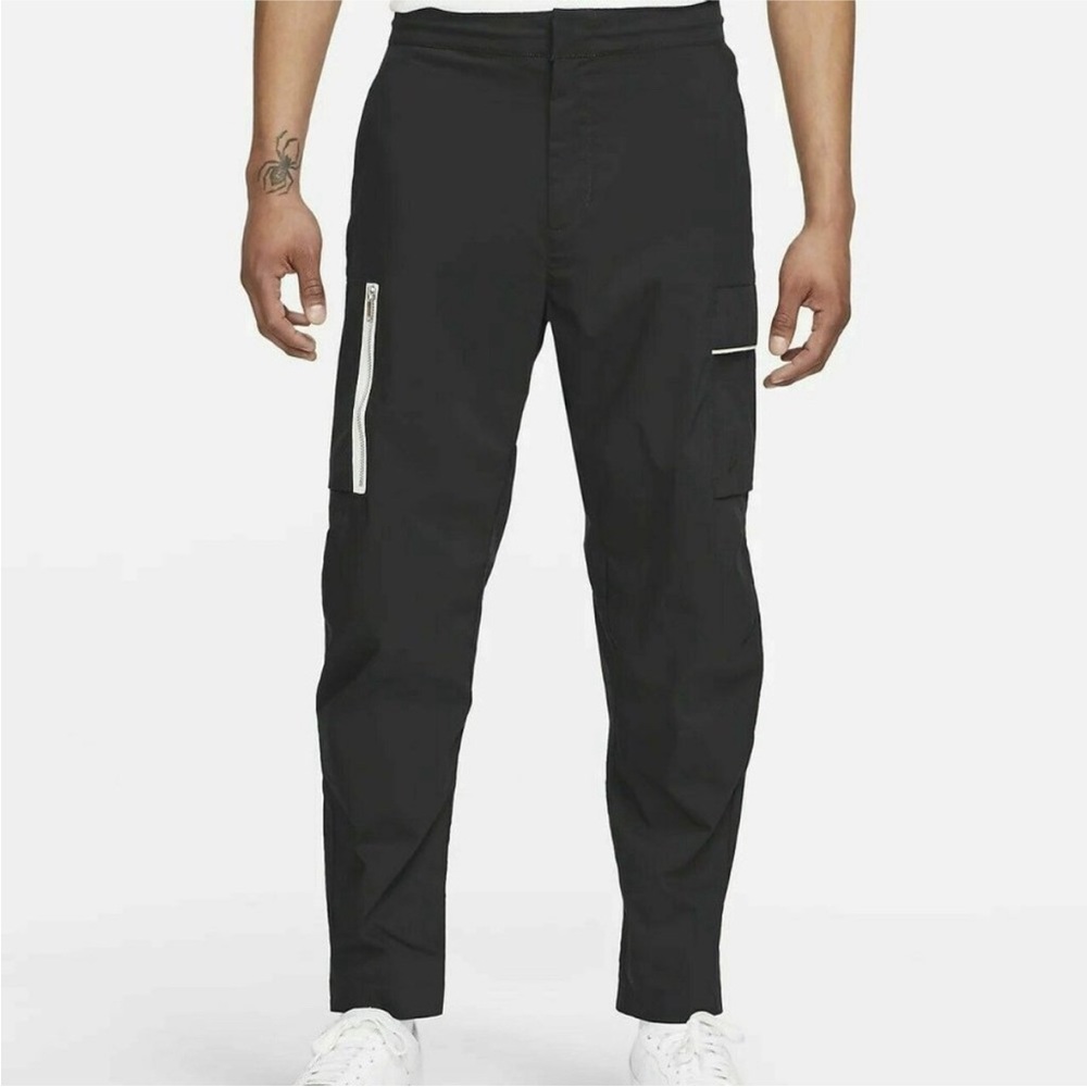 Nike Sportswear Woven Cargo Pants Men SZ 32 DD7034-010
